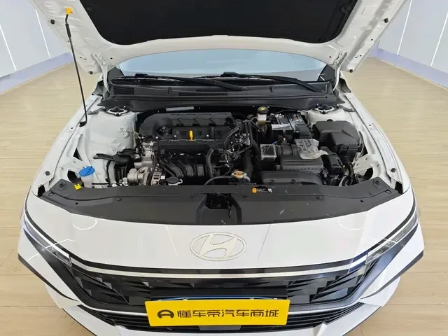 Hyundai Elantra 1.5L CVT GLX Elite Edition 2025 — миниатюра 3