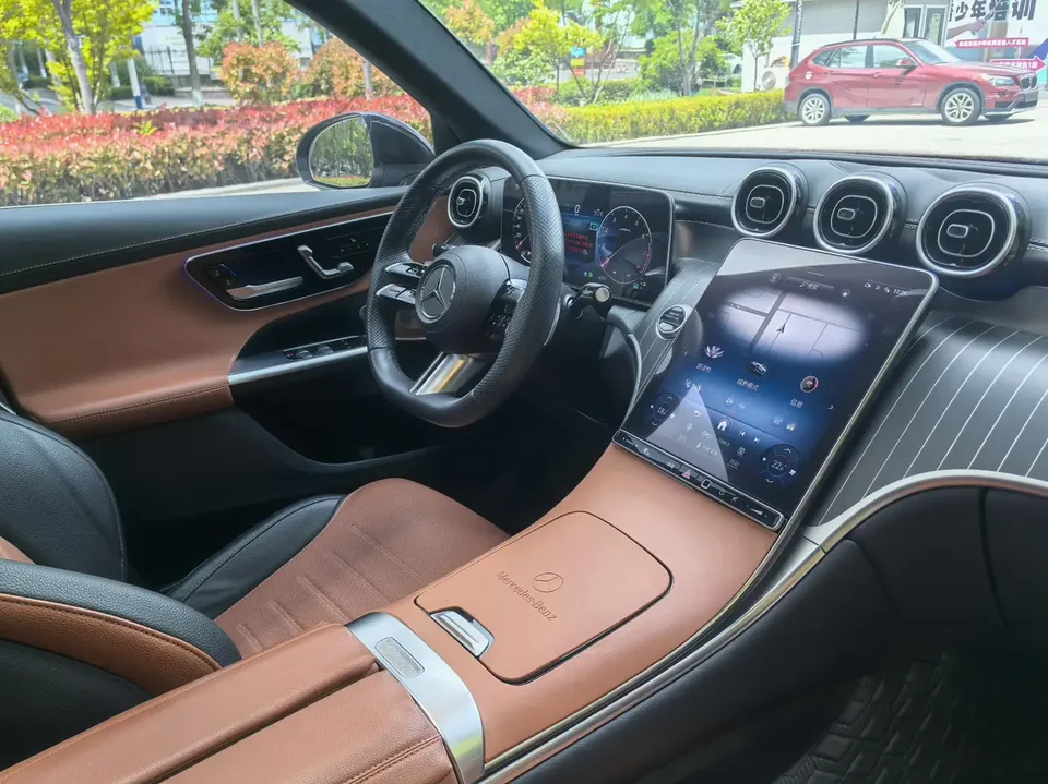 Mercedes-Benz GLC-Class GLC 2023 GLC 300 L 4MATIC dynamic 5-seater 2023 — thumbnail 4