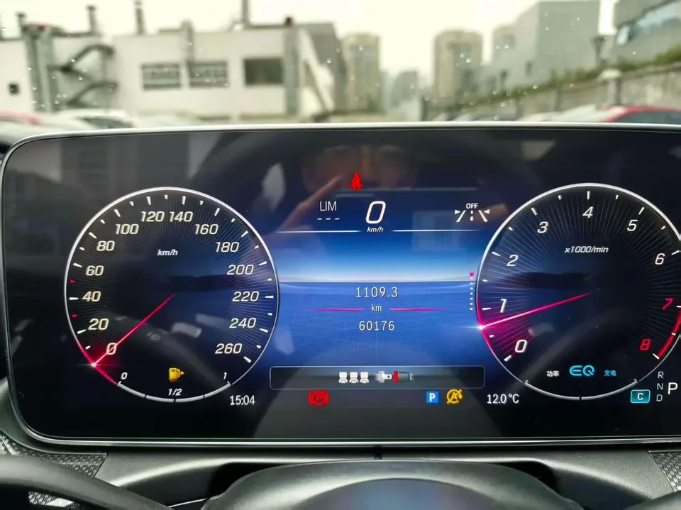 Mercedes-Benz Mercedes Benz C Class Mercedes-Benz C-Class 2022 C 260 L Sports Edition 2022 — миниатюра 3