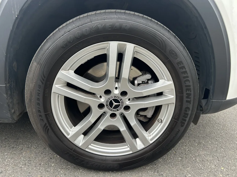 Mercedes-Benz GLB-Class Mercedes-Benz GLB 2023 GLB 220 Dynamic 2023 — миниатюра 3