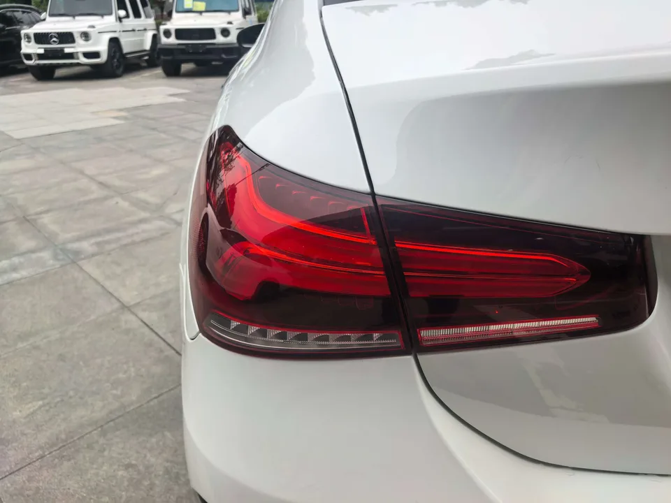Mercedes-Benz Mercedes Benz A Class Mercedes-Benz A-Class 2023 A 200 L Sports Sedan Fashion Edition 2023 — миниатюра 3