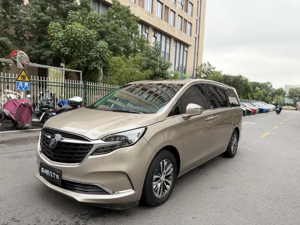 Buick GL8 2022