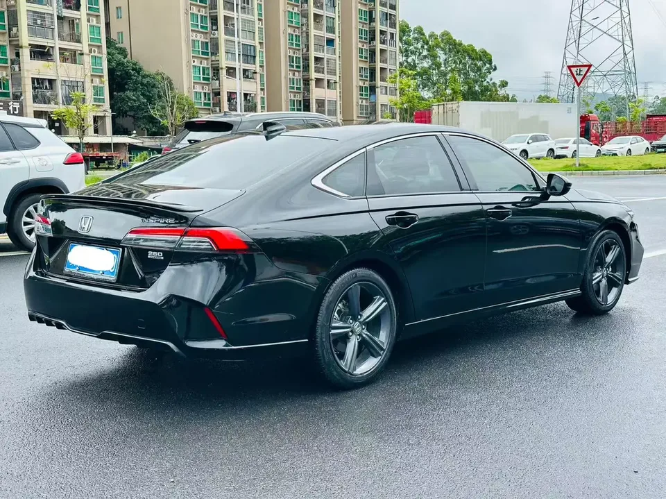 Honda Inspire 260TURBO Exquisite Edition 2023 — миниатюра 2