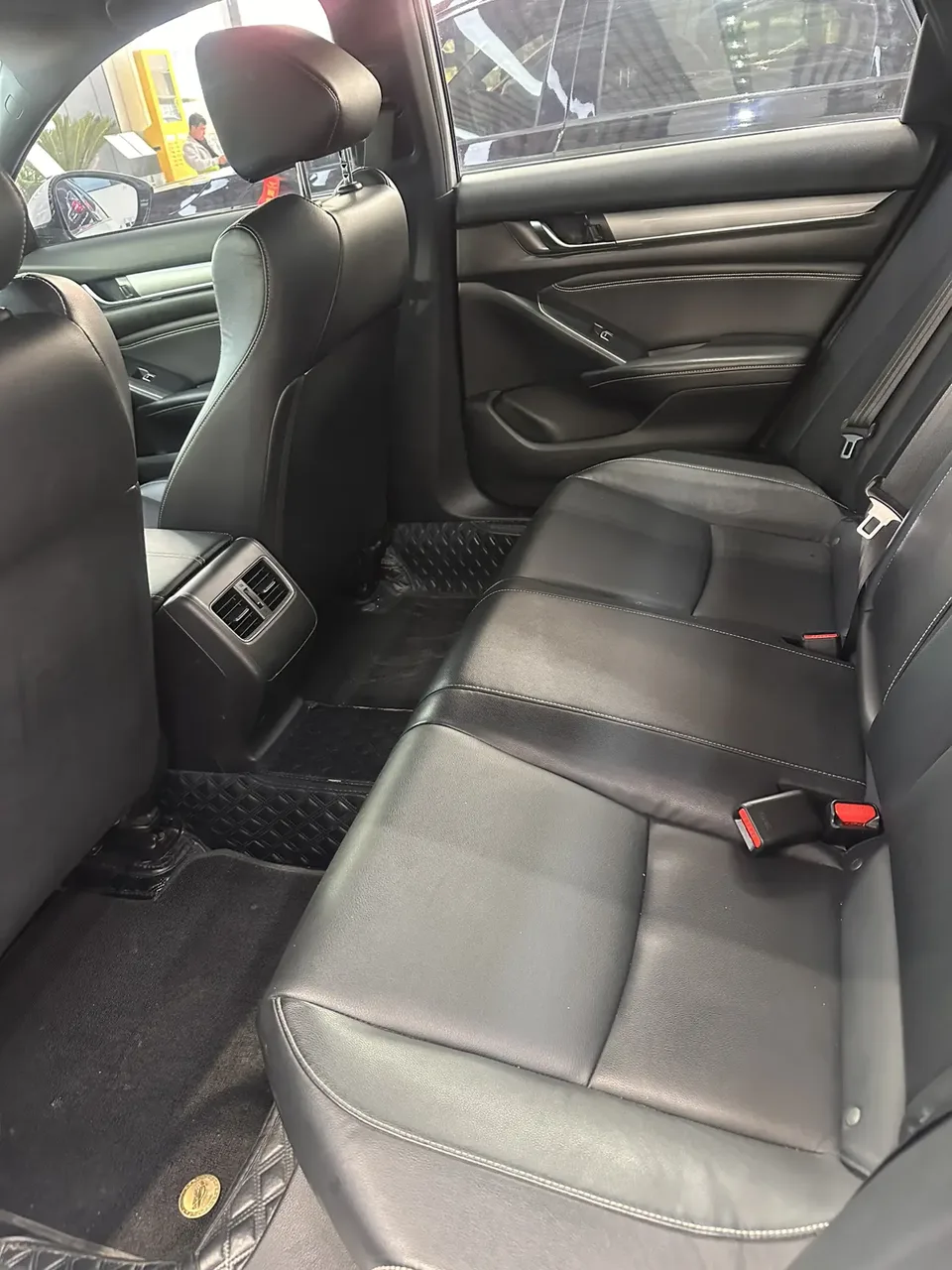 Honda Inspire 2022 Insignia 260TURBO Elegant Edition 2022 — миниатюра 3