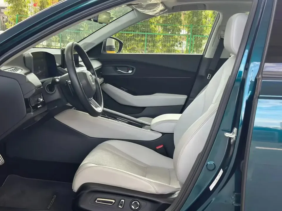 Honda Accord PHEV e:PHEV flagship version 2023 — миниатюра 5