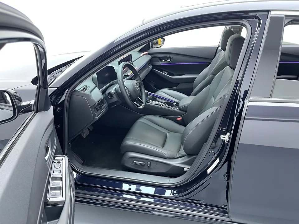 Honda Accord Sports Series Sharp T-Motion 260TURBO Luxury Edition 2025 — миниатюра 3