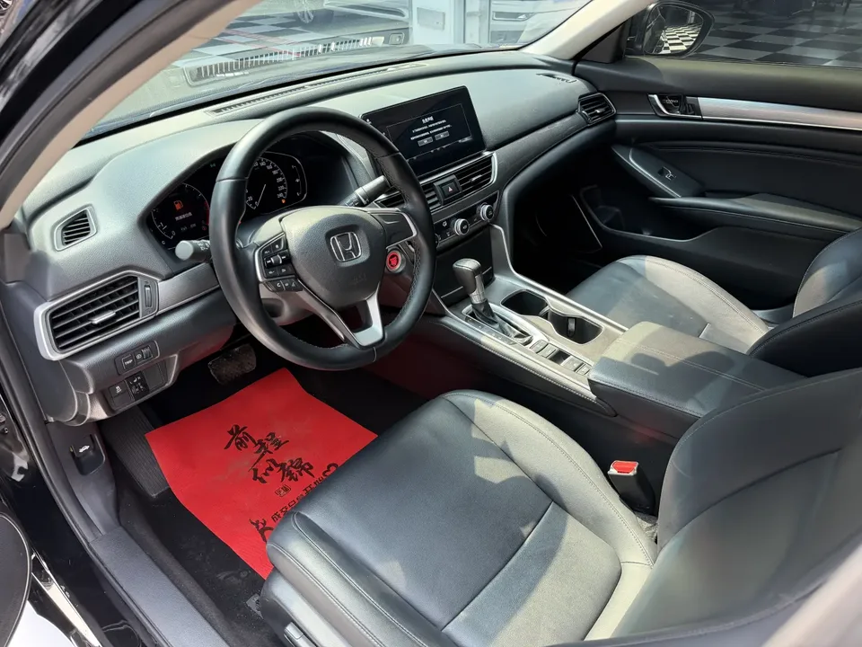 Honda Accord Accord 2022 260TURBO Deluxe Edition 2022 — миниатюра 5