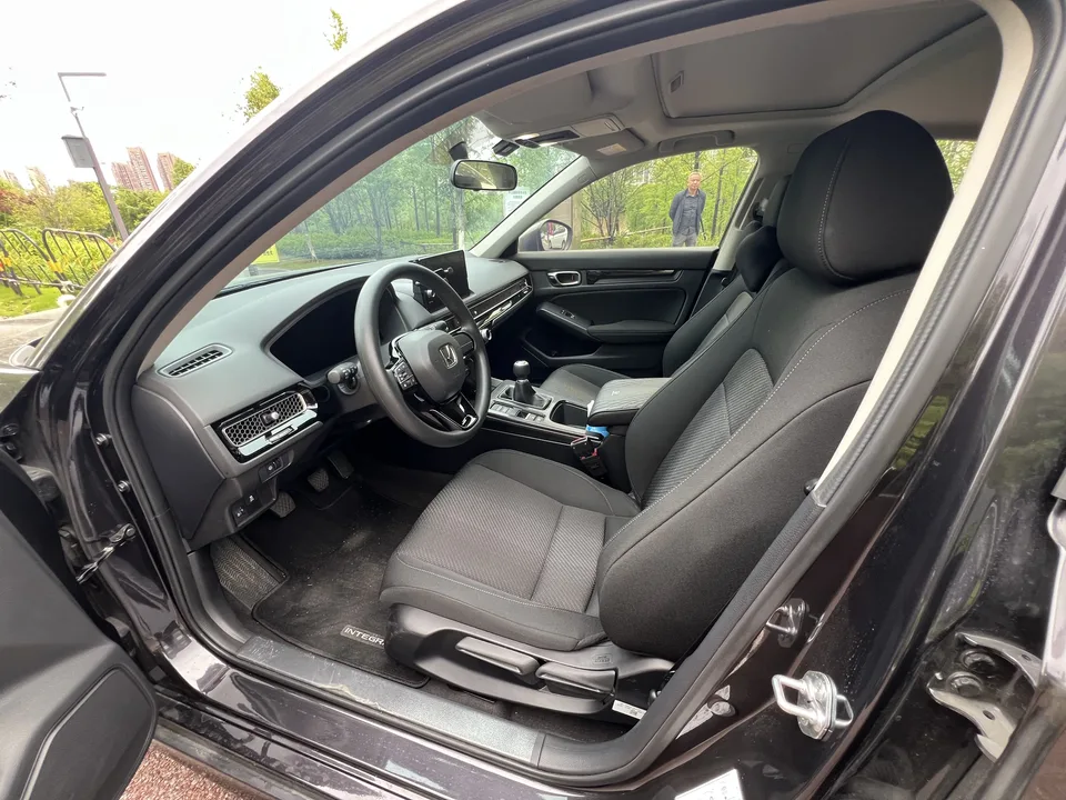 Honda Integra HATCHBACK 240TURBO exclusive MT version 2023 — миниатюра 4