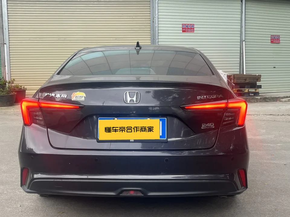 Honda Integra Stylish 2022 240TURBO CVT Technology Edition 2022 — миниатюра 2
