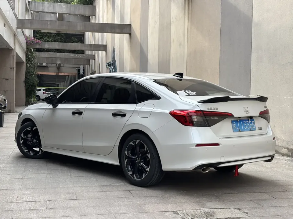Honda CIVIC 2022 Civic 240TURBO CVT Ignition Edition 2022 — миниатюра 2