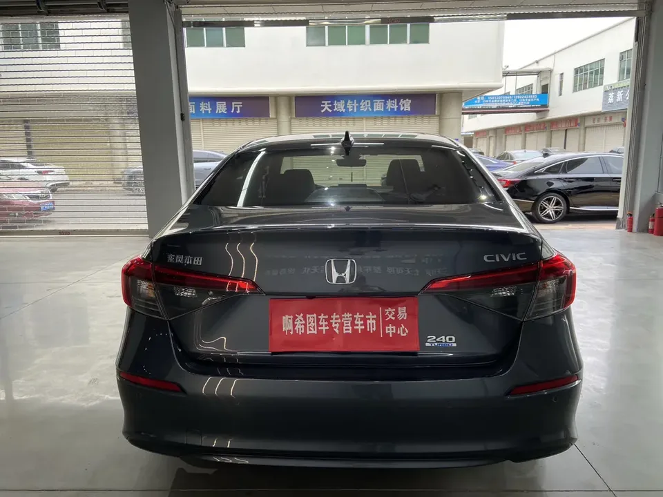 Honda CIVIC 2022 Civic 240TURBO CVT Power Control Edition 2022 — миниатюра 2