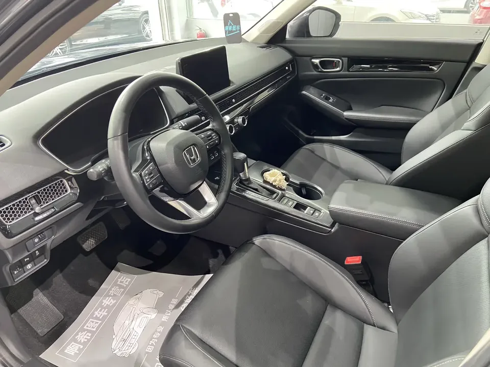 Honda CIVIC 2022 Civic 240TURBO CVT Power Control Edition 2022 — миниатюра 5