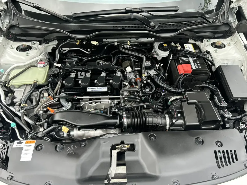 Honda CIVIC Civic 2020 HATCHBACK 220TURBO CVT trendy and cool control 2022 — миниатюра 3