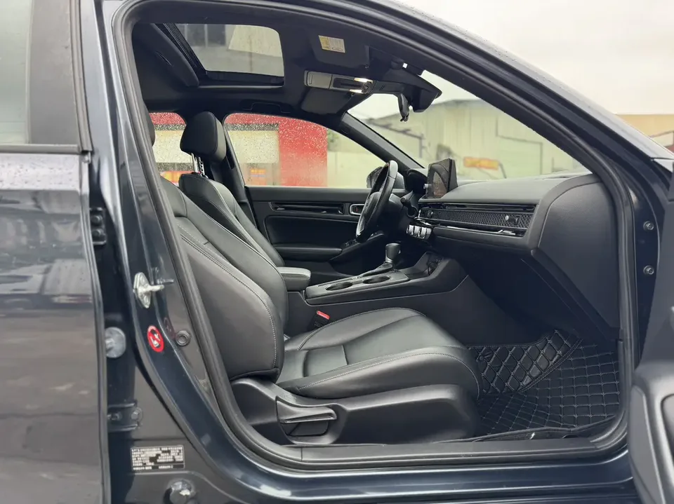 Honda CIVIC 2022 Civic 240TURBO CVT Ignition Edition 2022 — миниатюра 4