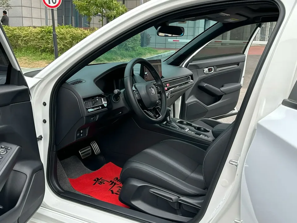 Honda CIVIC 2022 Civic 240TURBO CVT Ignition Edition 2023 — миниатюра 3
