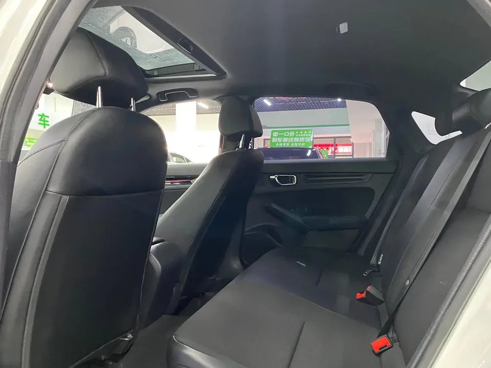 Honda CIVIC 2022 Civic 240TURBO CVT Ignition Edition 2023 — миниатюра 3