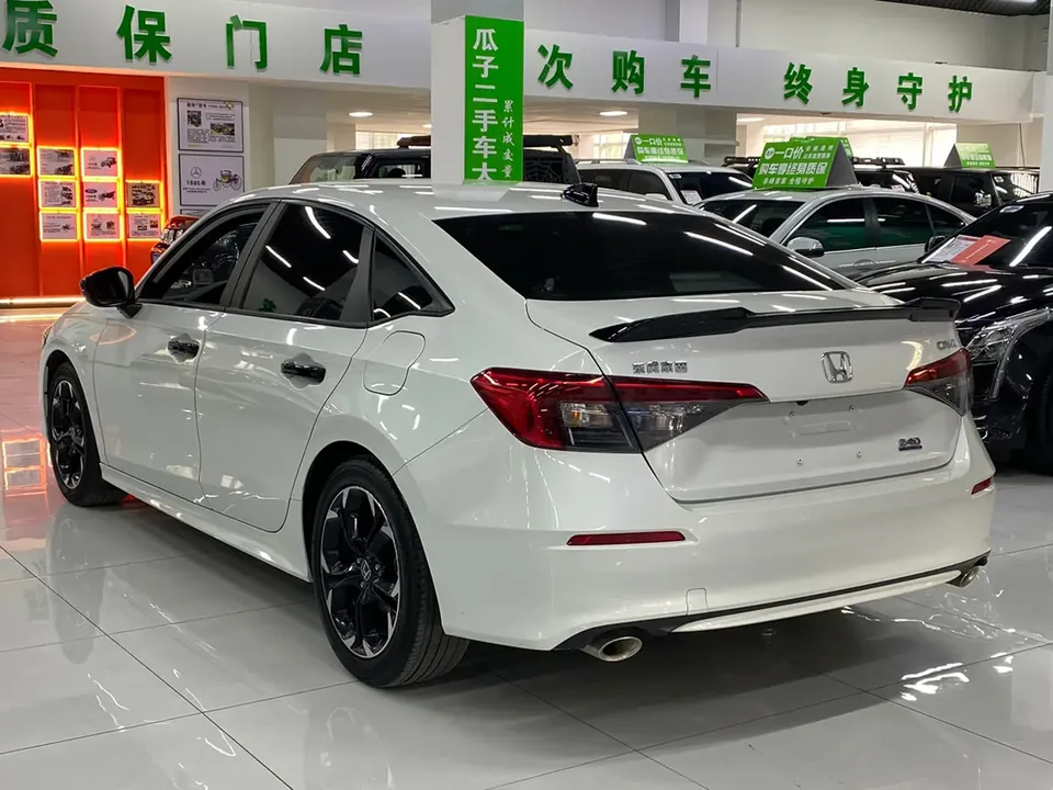 Honda CIVIC 2022 Civic 240TURBO CVT Ignition Edition 2023 — миниатюра 4