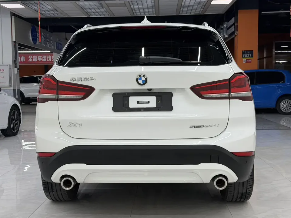 BMW X1 X1 2021 facelift sDrive20Li exclusive model 2022 — thumbnail 5