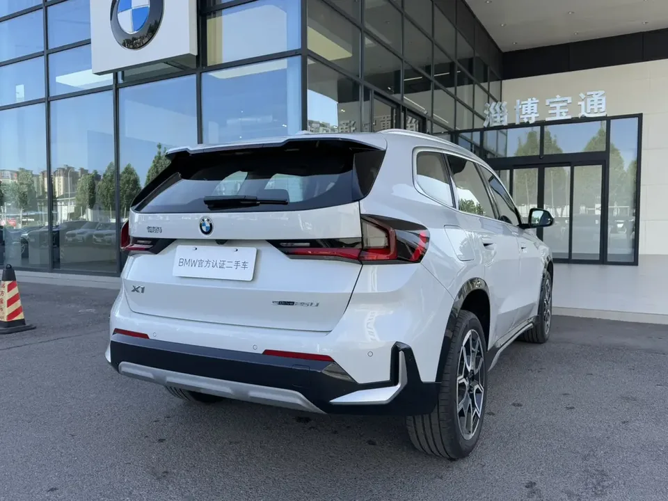 BMW X1 X1 2023 sDrive25Li X Design Package 2025 — thumbnail 2