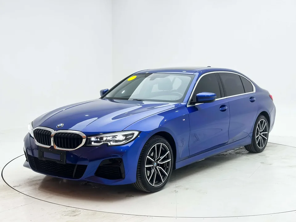 BMW 3 Series 2022