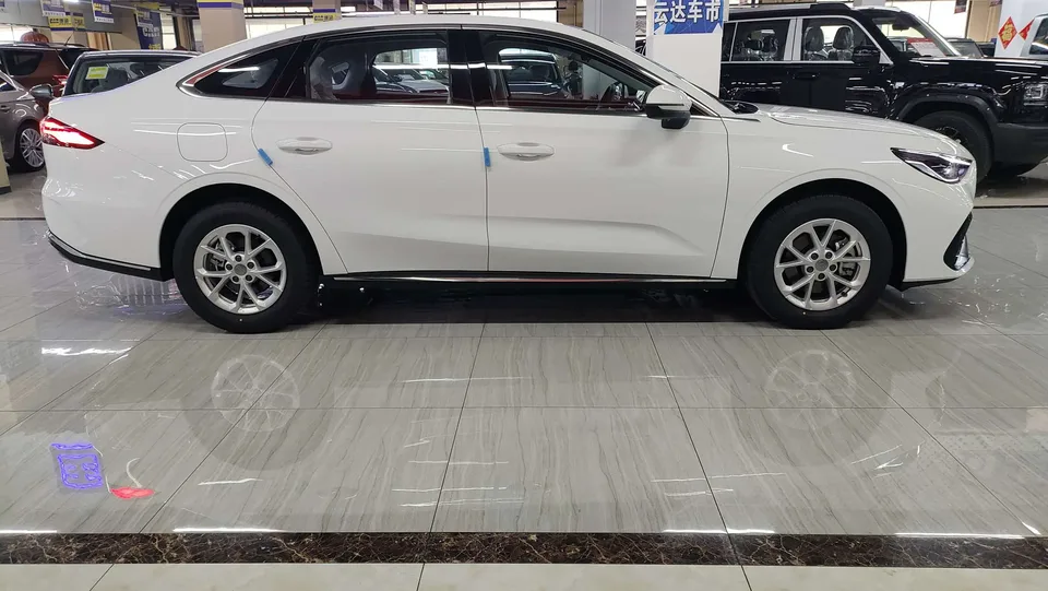 Geely Galaxy Star 6 Galaxy Star 6 2026 Model 125km Long Range Edition 2026 — миниатюра 2