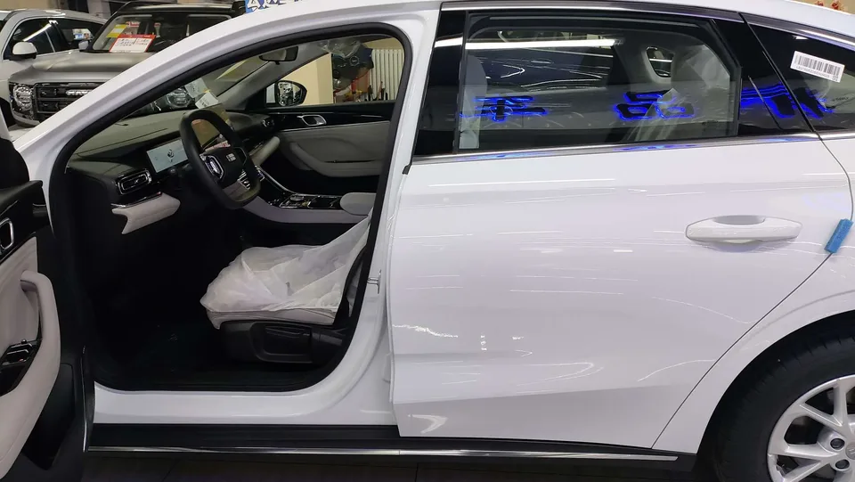 Geely Galaxy Star 6 Galaxy Star 6 2026 Model 125km Long Range Edition 2026 — миниатюра 5