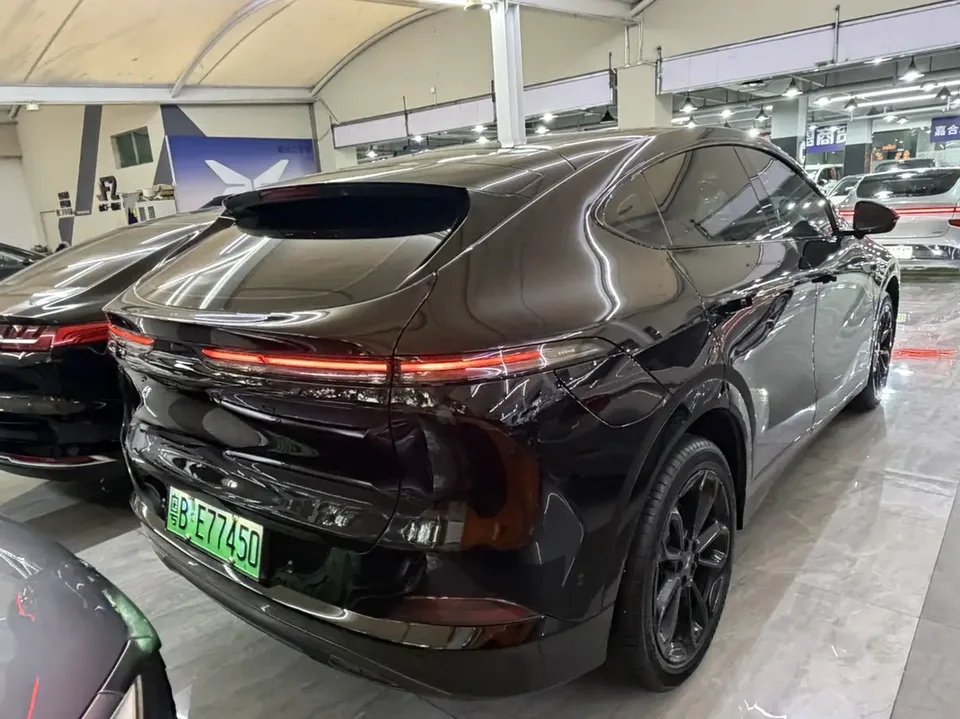 XPeng G6 625 Long Range Max Technology Edition 2026 — миниатюра 2