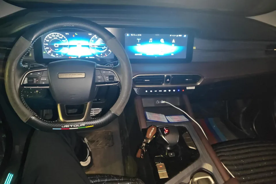 Jetour Jietu X90 PLUS Jietu X90 PLUS 2024 1.6TD DCT villa 2024 — миниатюра 3