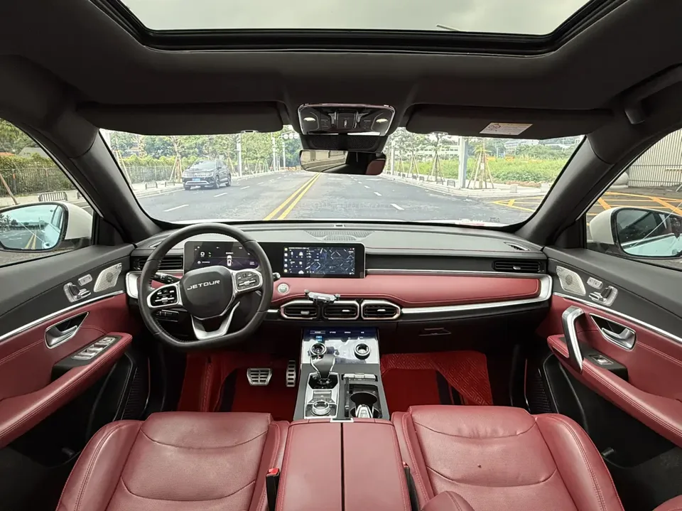 Jetour Jietu X70 PLUS 1.6T DCT Pro 7-seater 2022 — миниатюра 4