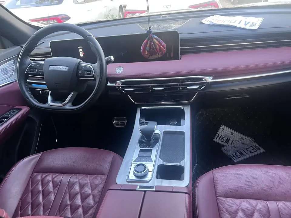 Jetour Jietu X70 PLUS Jietu X70 PLUS 2024 Champion Edition 1.5T DCT Champion MAX 5 Seaters 2024 — thumbnail 5