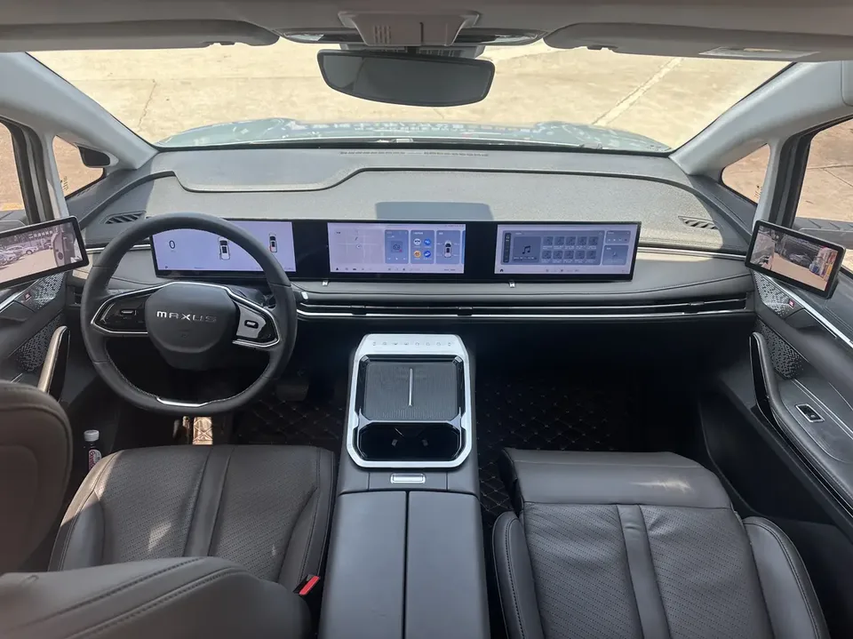 Datong Everyone 7 EV Alpine Extended Range Six-seat Edition 2023 — миниатюра 4