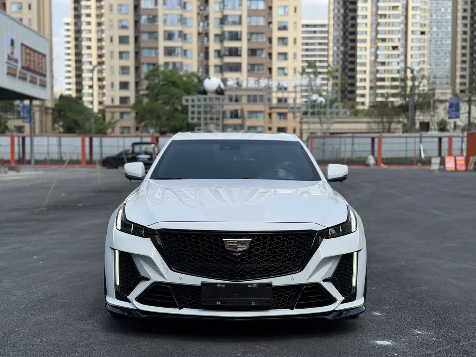 Cadillac CT5 28T Luxury Standard Edition 2023 — миниатюра 2