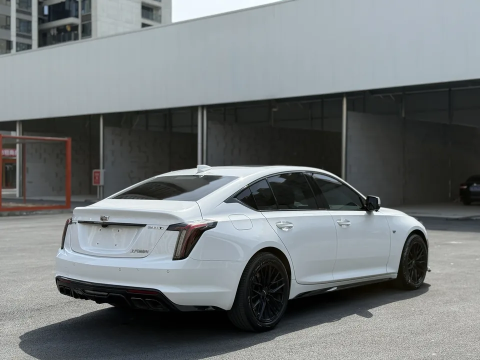 Cadillac CT5 28T Luxury Standard Edition 2023 — миниатюра 3