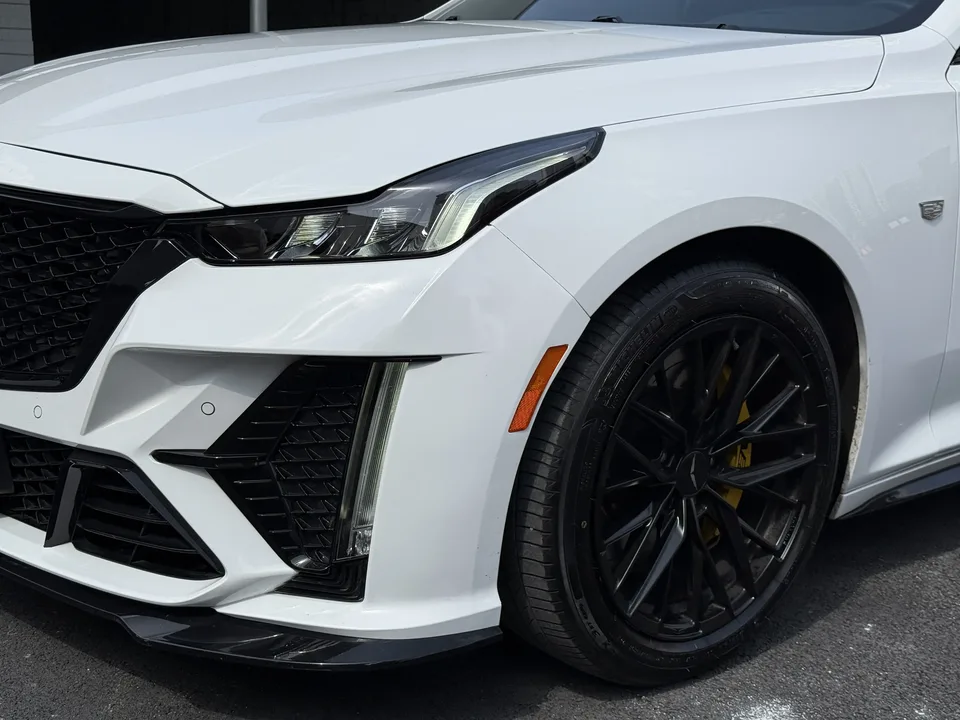 Cadillac CT5 28T Luxury Standard Edition 2023 — миниатюра 4
