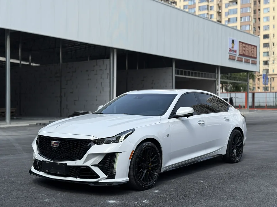 Cadillac CT5 2023