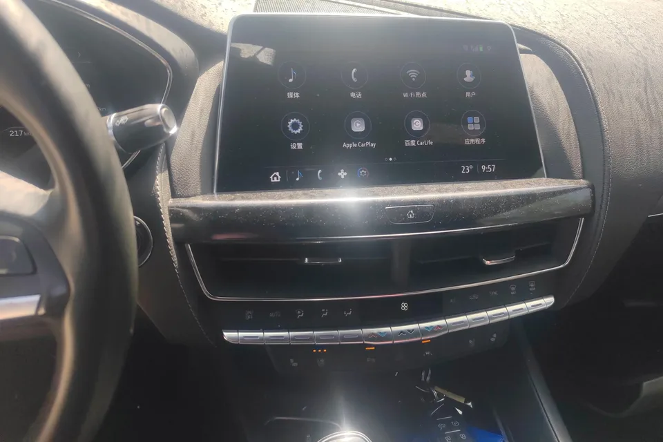 Cadillac CT5 28T Luxury Standard Edition 2024 — миниатюра 3