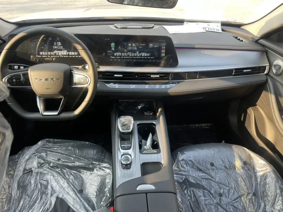 Chery Arrizo 8 1.6TGDI DCT Intelligent 2026 — миниатюра 4