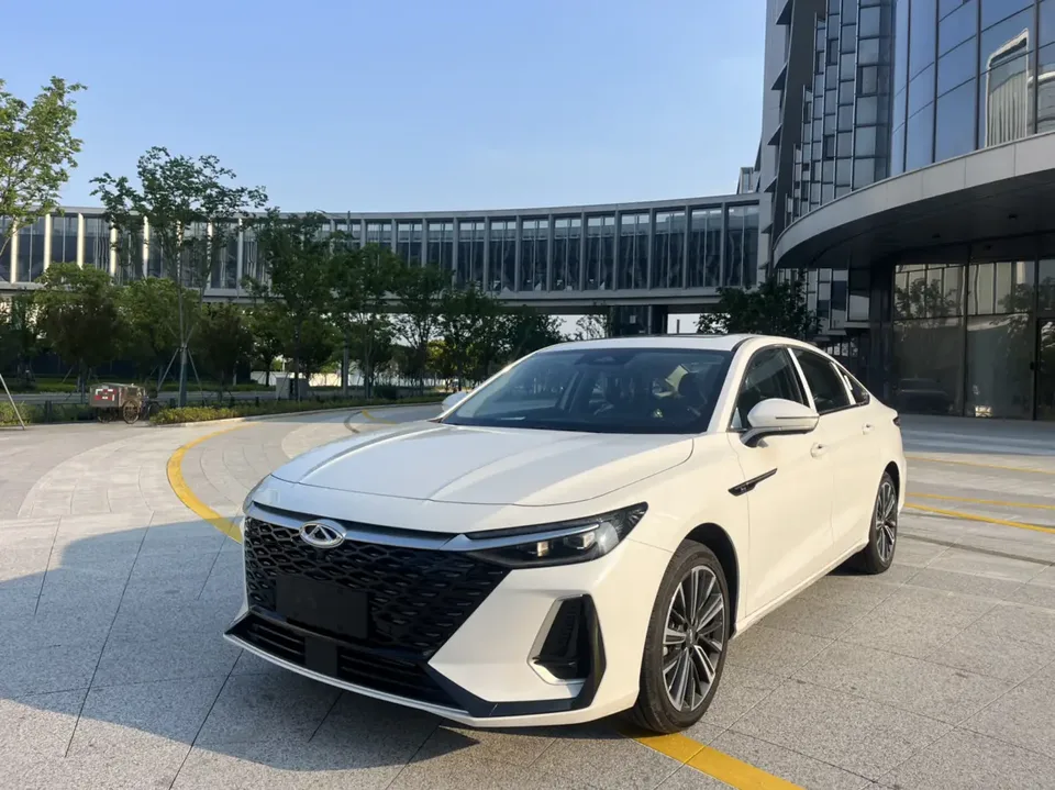 Chery Arrizo 8 2026