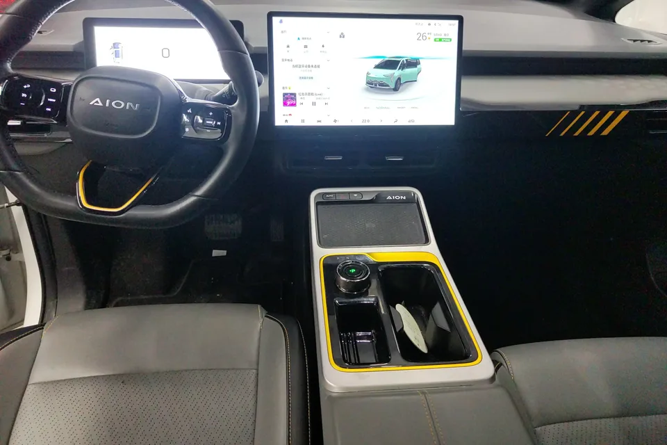 AION Y AION Y 2022 70 Smart Edition Lithium Iron Phosphate 2022 — миниатюра 4