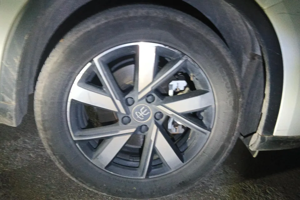 BYD Song Pro DM DM-i Champion Edition 110km Surpassing Edition 2023 — миниатюра 2