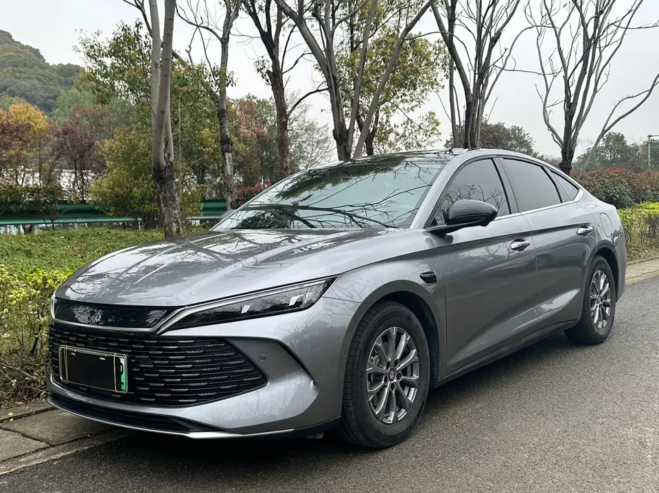 BYD Qin L DM 2025