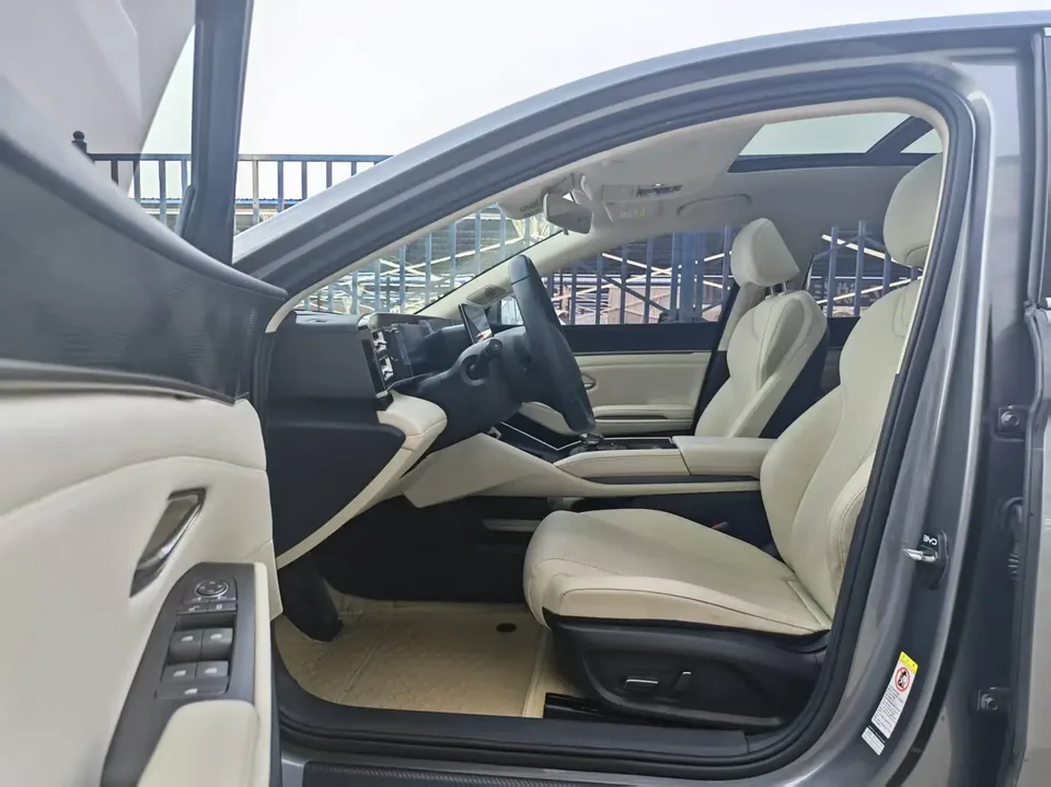 BYD Qin L DM DM-i 120KM Leading Model 2025 — миниатюра 5