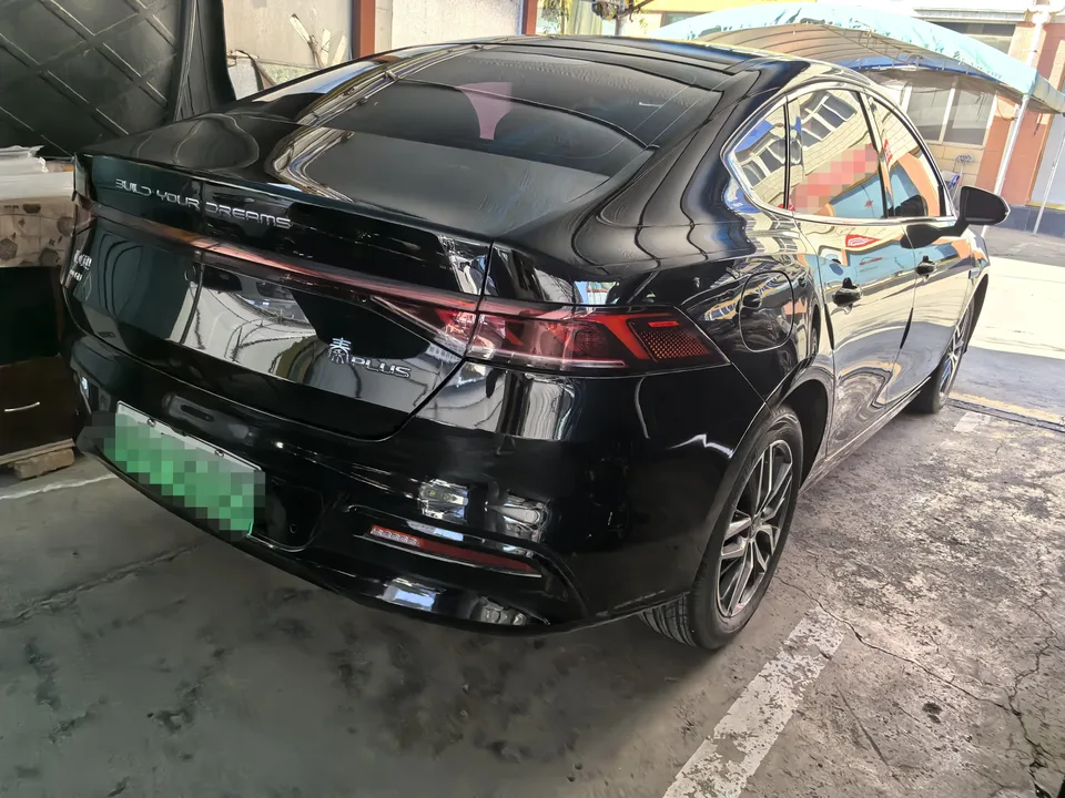 BYD Qin PLUS DM Qin PLUS DM 2021 DM-i 120KM Flagship 2023 — миниатюра 2