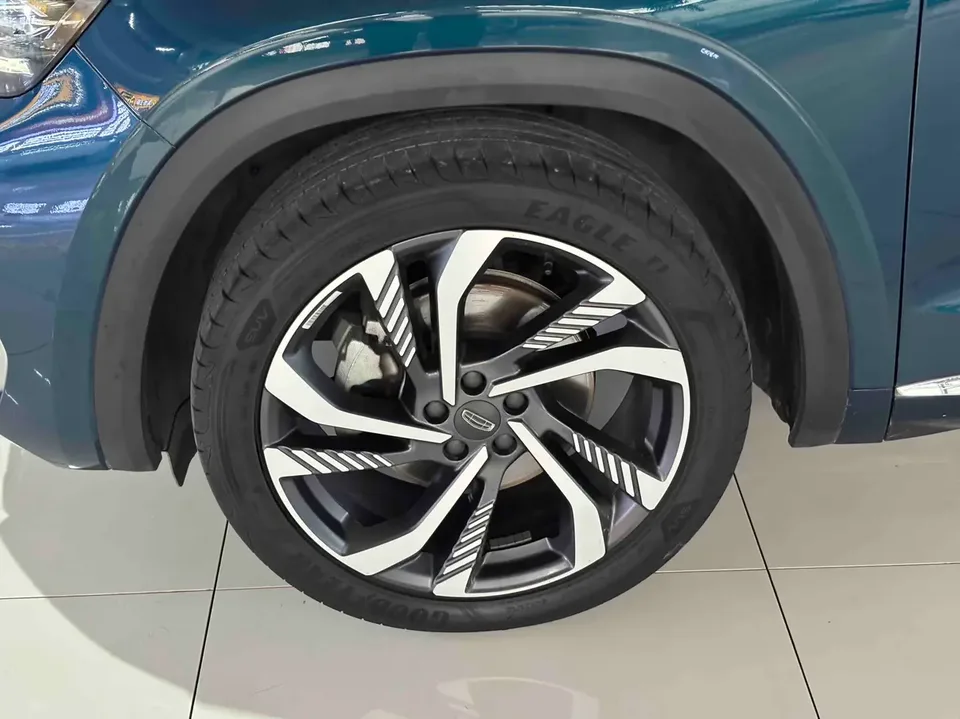 Geely Monjaro 2.0TD High Power Automatic 2WD Flagship Model 2024 — миниатюра 3