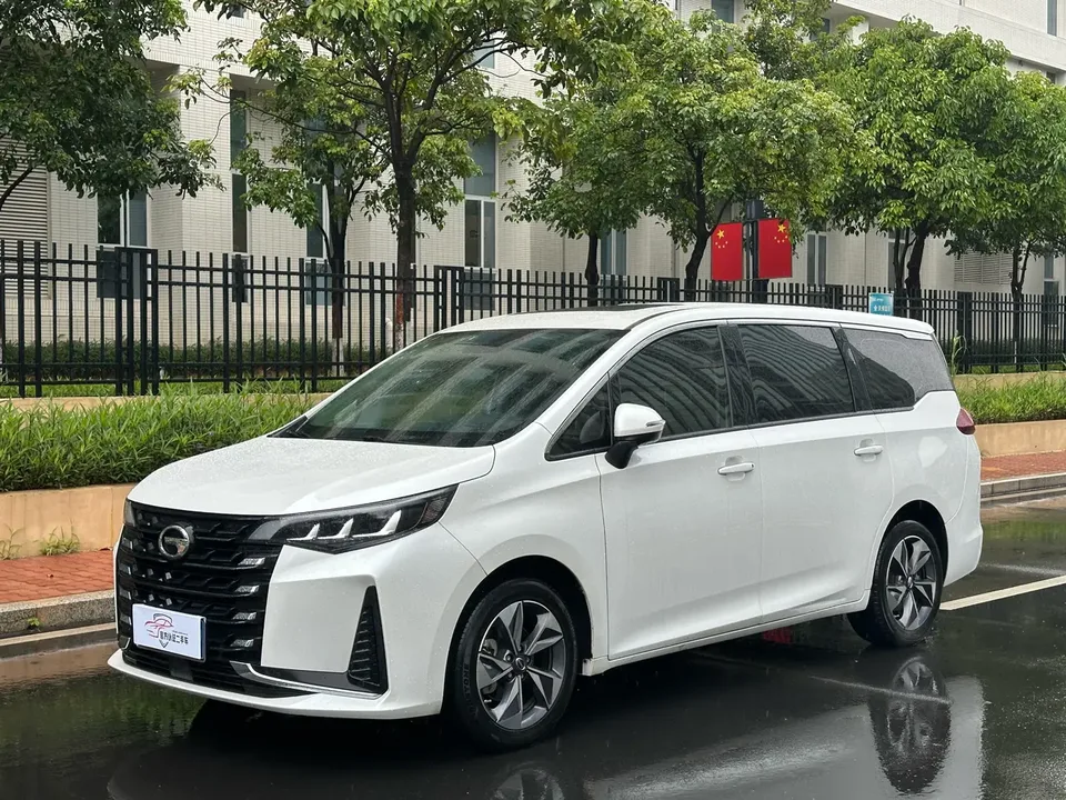 GAC Trumpchi M6 2022
