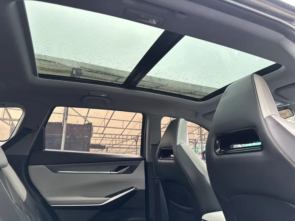 Changan CS75PLUS third generation 1.5T automatic premium model 2023 — миниатюра 5