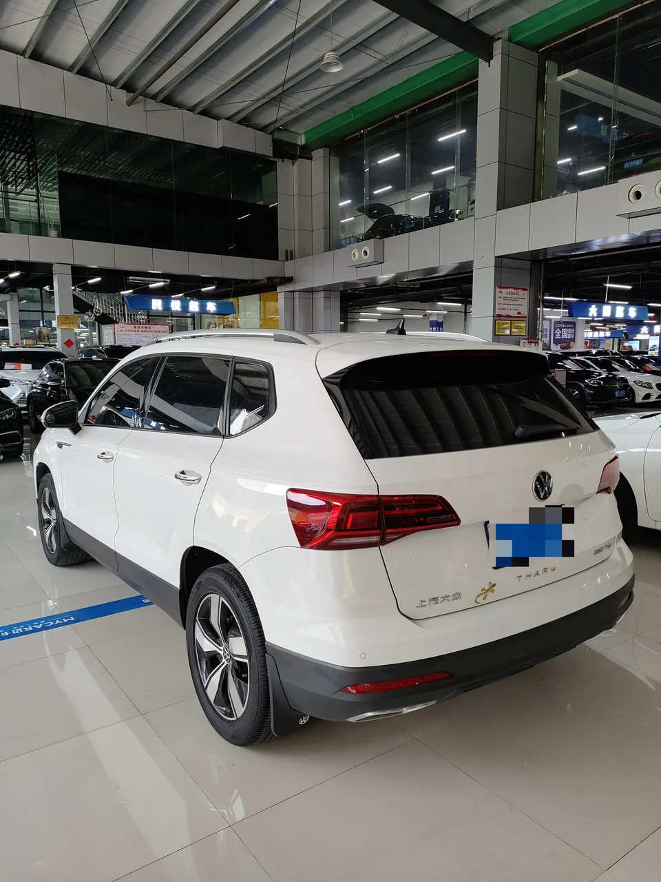 Volkswagen Tharu 280TSI 2WD Comfort Edition 2022 — миниатюра 4