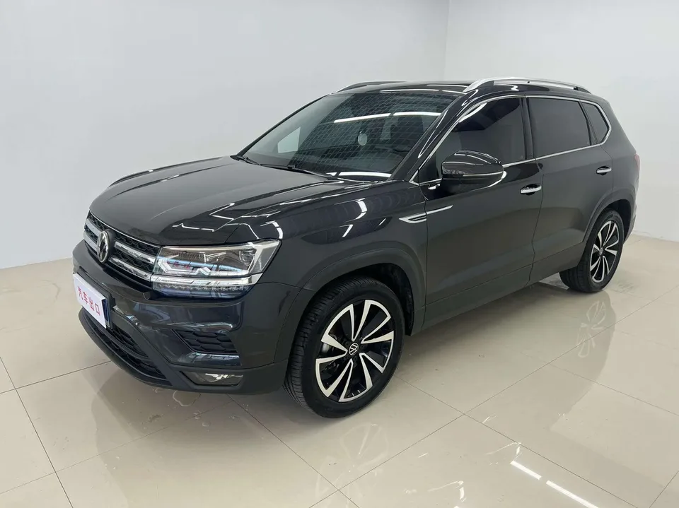 Volkswagen Tharu 280TSI 2WD Luxury Edition 2022 — миниатюра 3