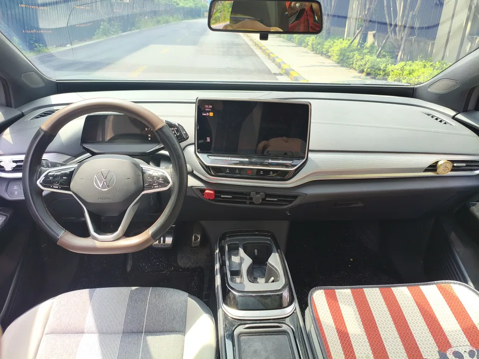 Volkswagen ID.4 Crozz ID.4 CROZZ 2024 ID. Pure Enjoyment Limited Edition 2024 — миниатюра 3
