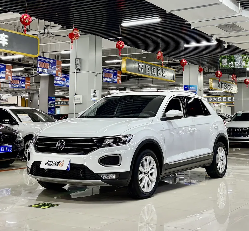 Volkswagen T-Roc Tanyue 280TSI DSG 2WD Elite PLUS 2023 — фото 1, купить с доставкой в Москву
